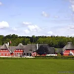 Tyrstrup 4*